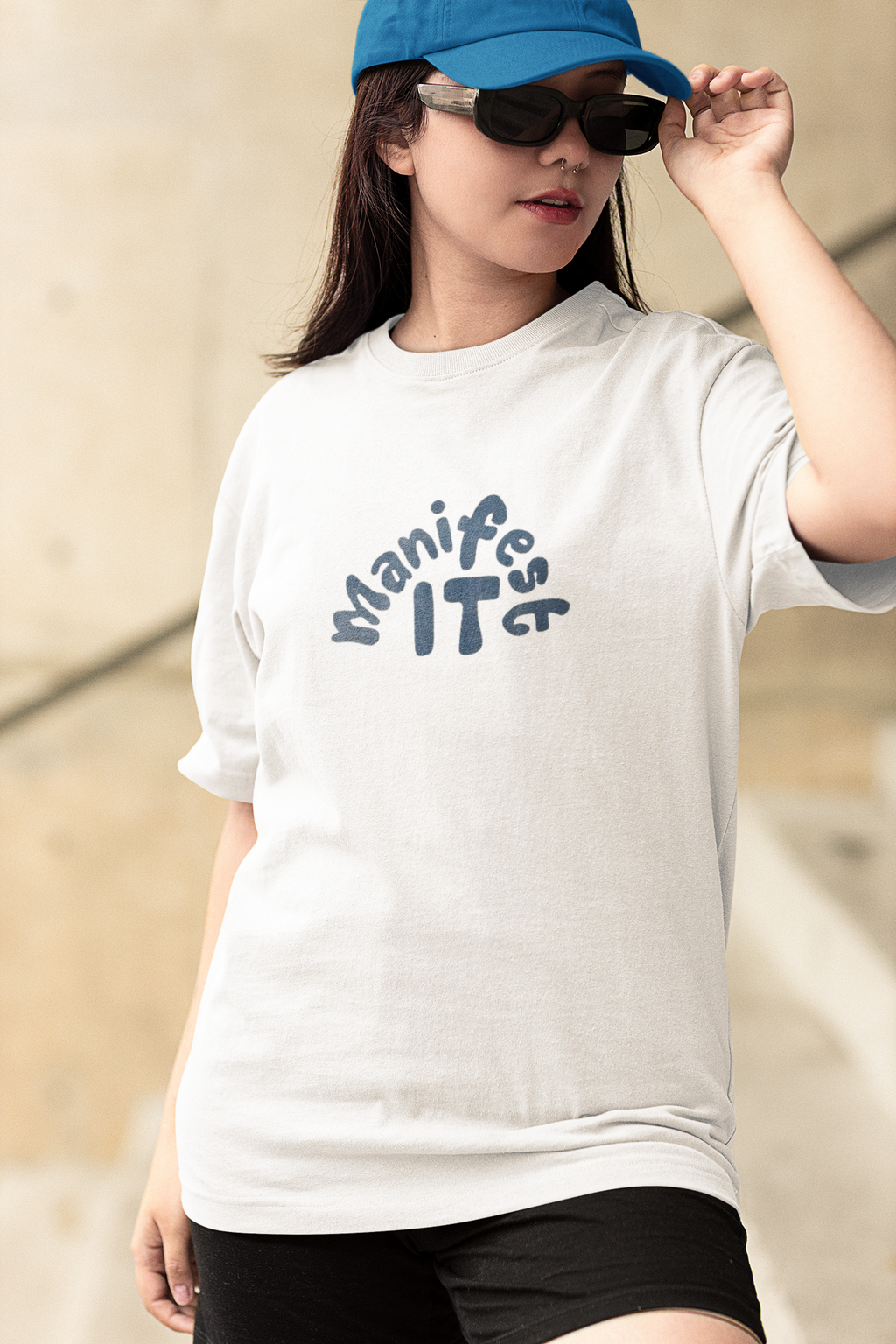 To Shine Not Be Illuminated Oversized T-Shirt for Women