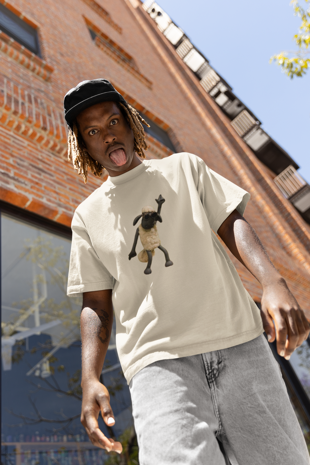 Dancing Shaun the Sheep Oversized T-Shirt For Men