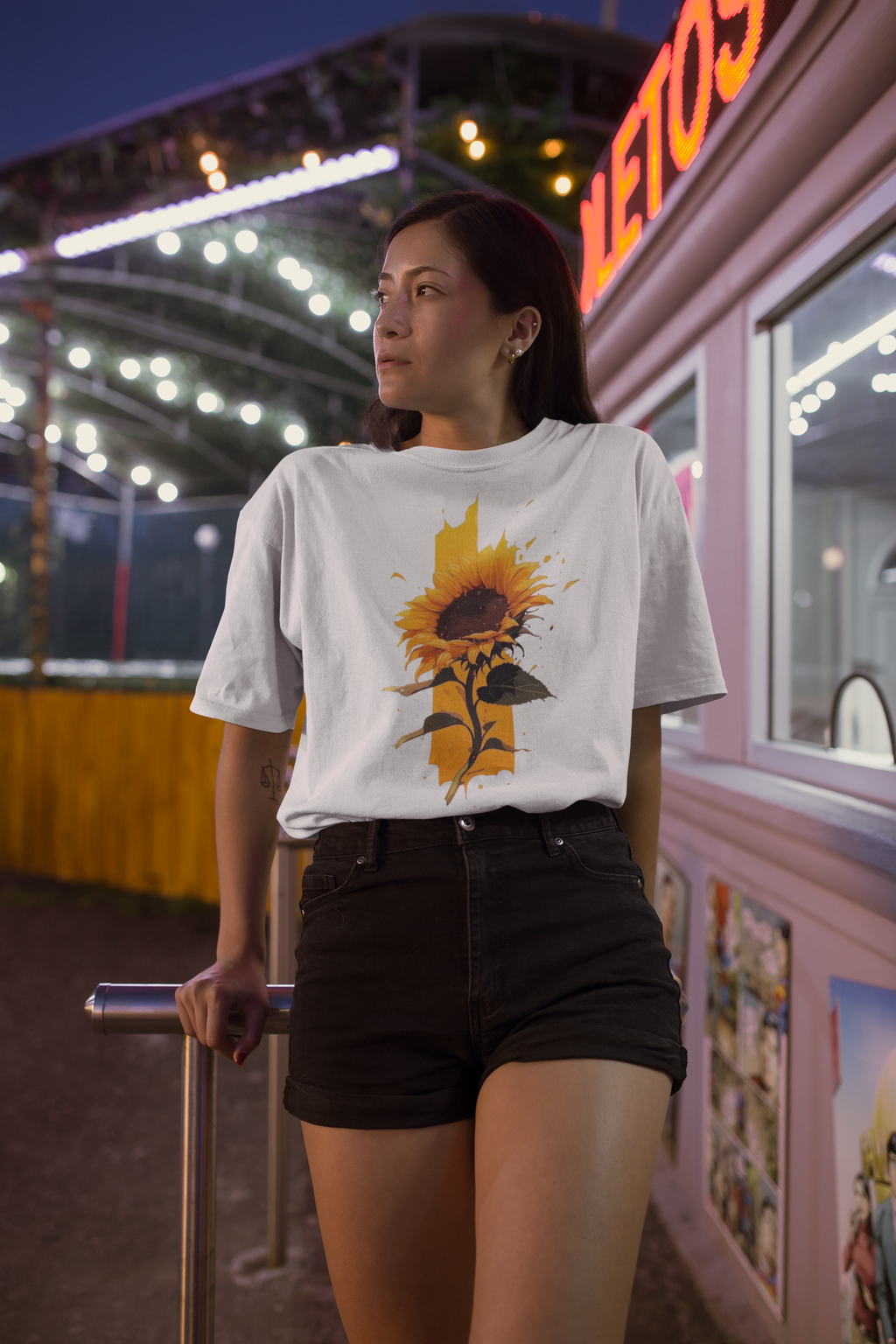 Women’s Oversized Sunflower Tshirt