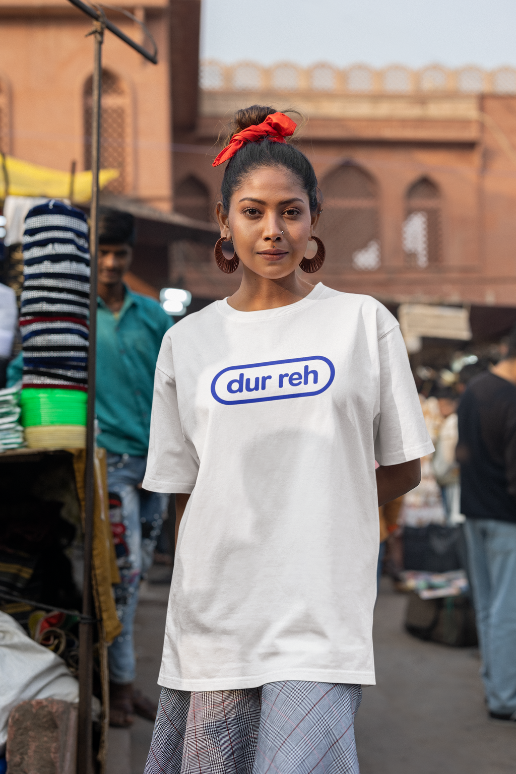 dur reh t-shirt, oversized unisex t-shirt, oversized t-shirt men and women, minimalist graphic t-shirt, streetwear oversized tee, white oversized t-shirt, off white oversized t-shirt, 240 gsm cotton t-shirt, premium oversized tee, pixalflux