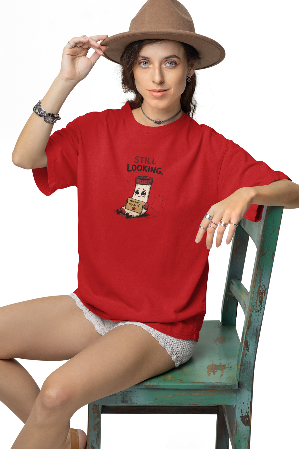 Still Looking – Missing My Pair Oversized Graphic T-Shirt for Women